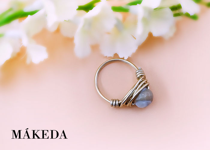 Makeda joyeria, Anillo Agata Gris y Aluminio Oro