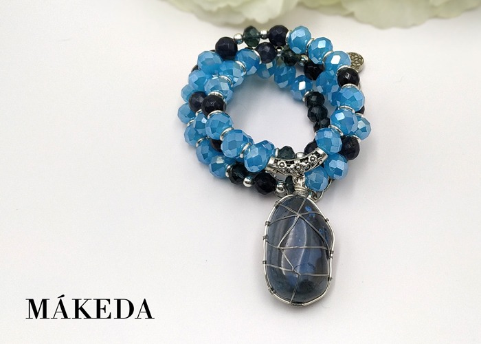 Makeda joyeria, Collar de Ágata Azul, Grises y Cristales