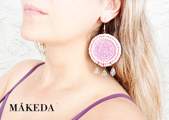 Makeda joyeria, Aretes Rosas Bordados